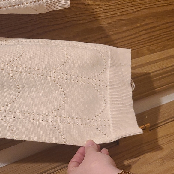 Beige Flare Sleeve Sweater - Picture 4 of 7